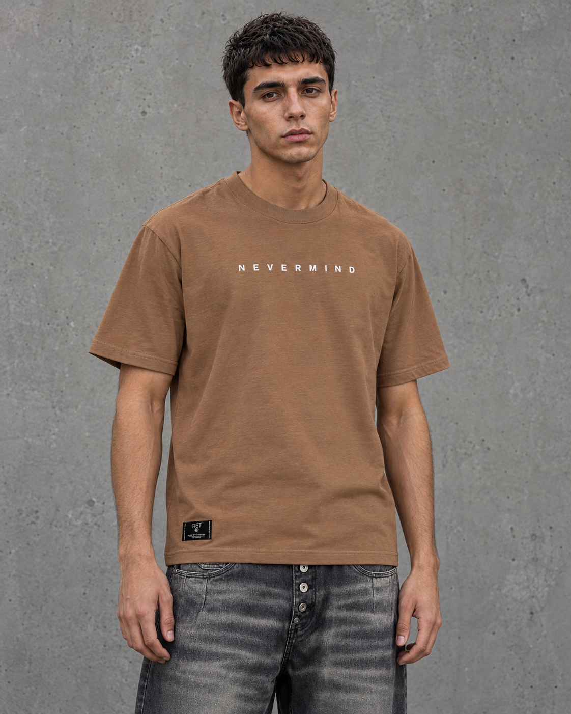 REGULAR FIT