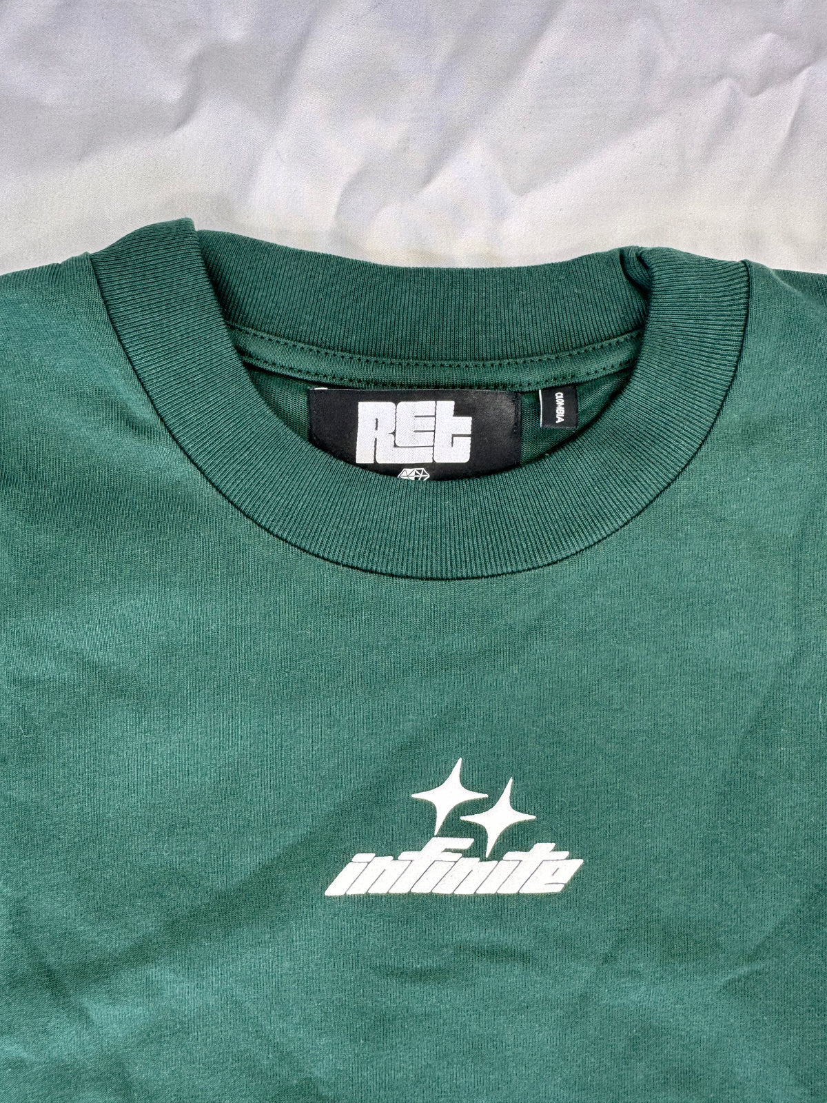 CAMISETA BOXY FIT / INFINITE