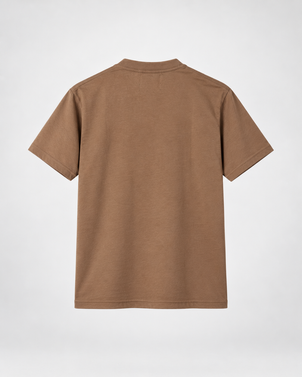 CAMISETA REGULAR KAKI / DISTANCES,