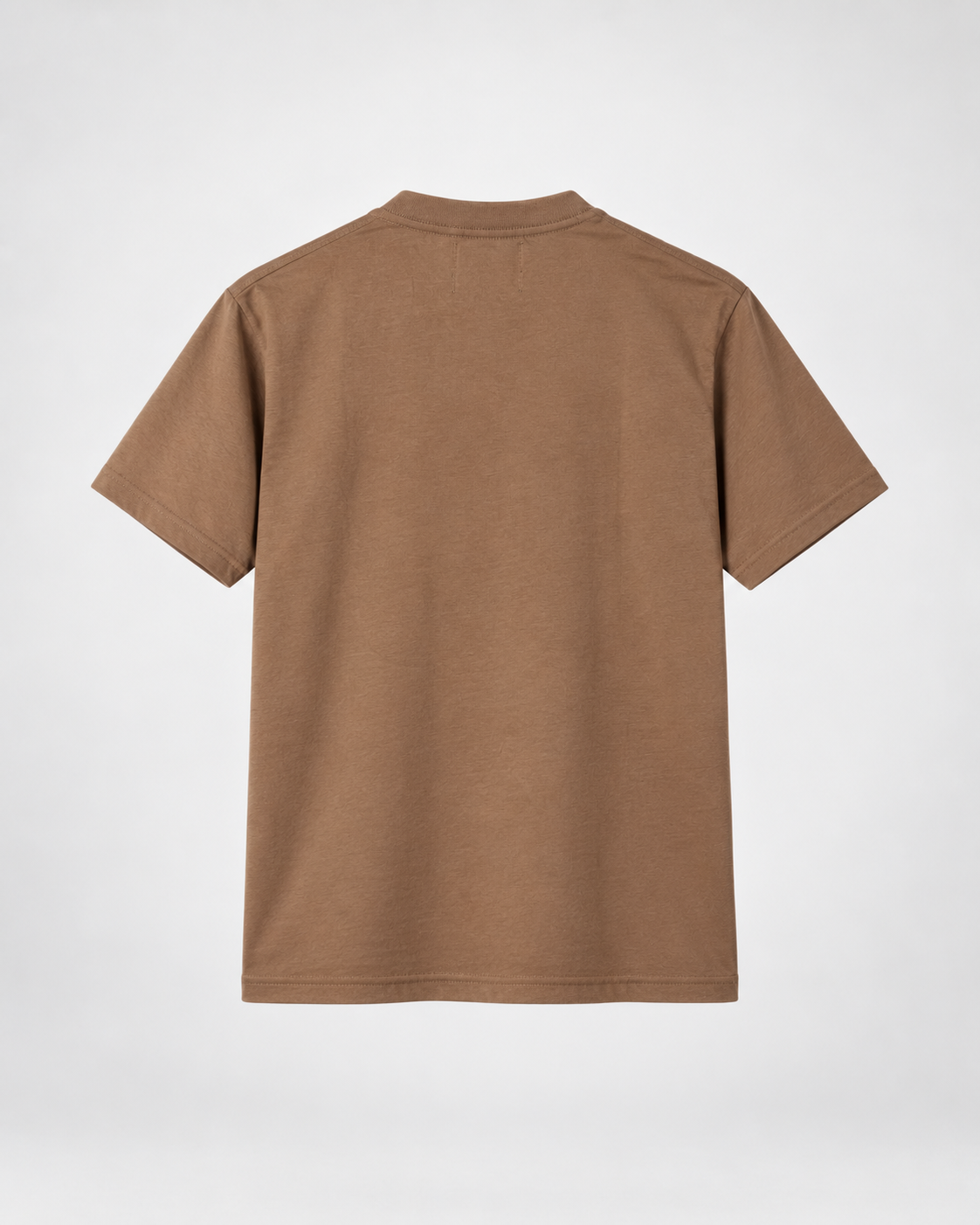 CAMISETA REGULAR KAKI / DISTANCES,