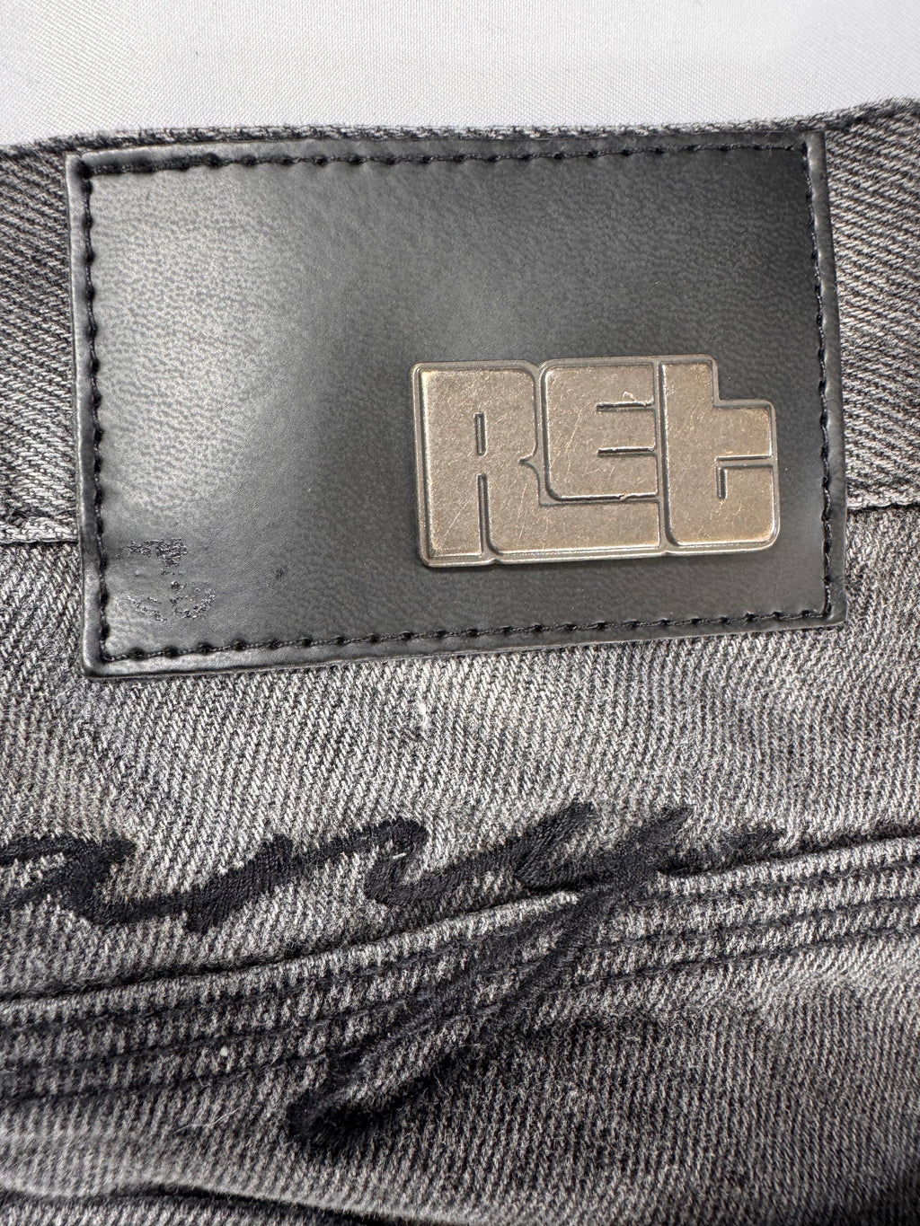 BAGGY ORBIT / GRIS MEDIO