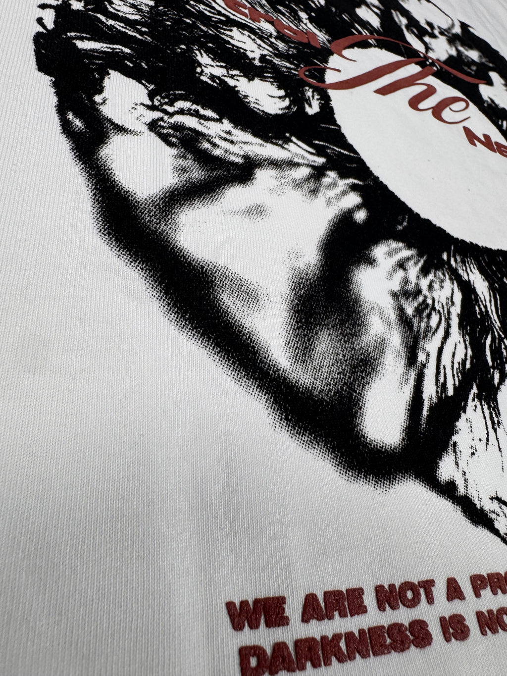 CAMISETA BOXY FIT IVORY / IRIS