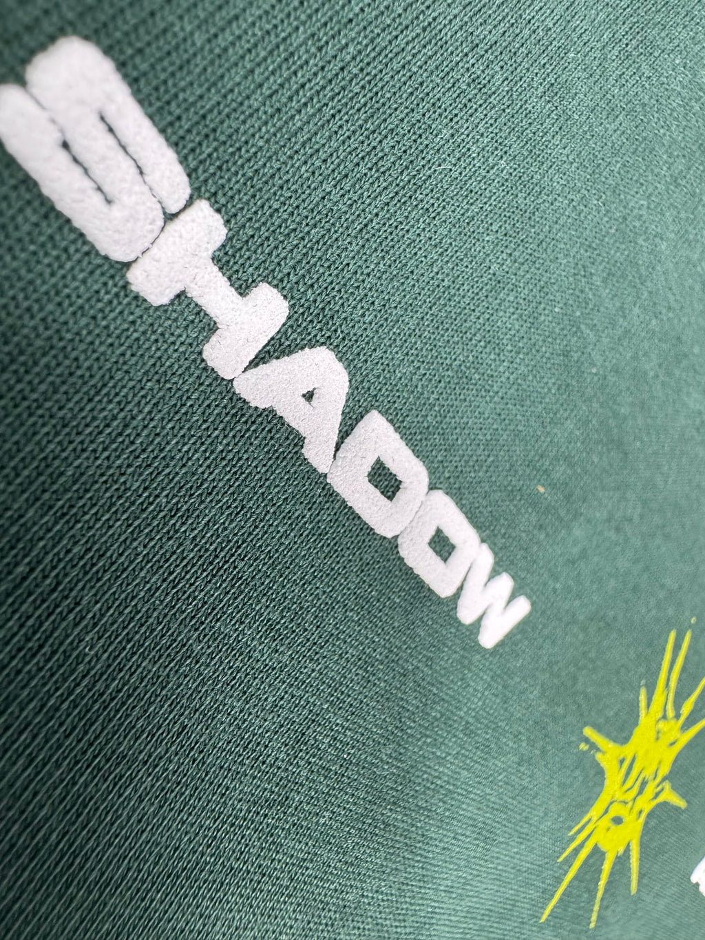 CAMISETA BOXY FIT VERDE / SHADOW