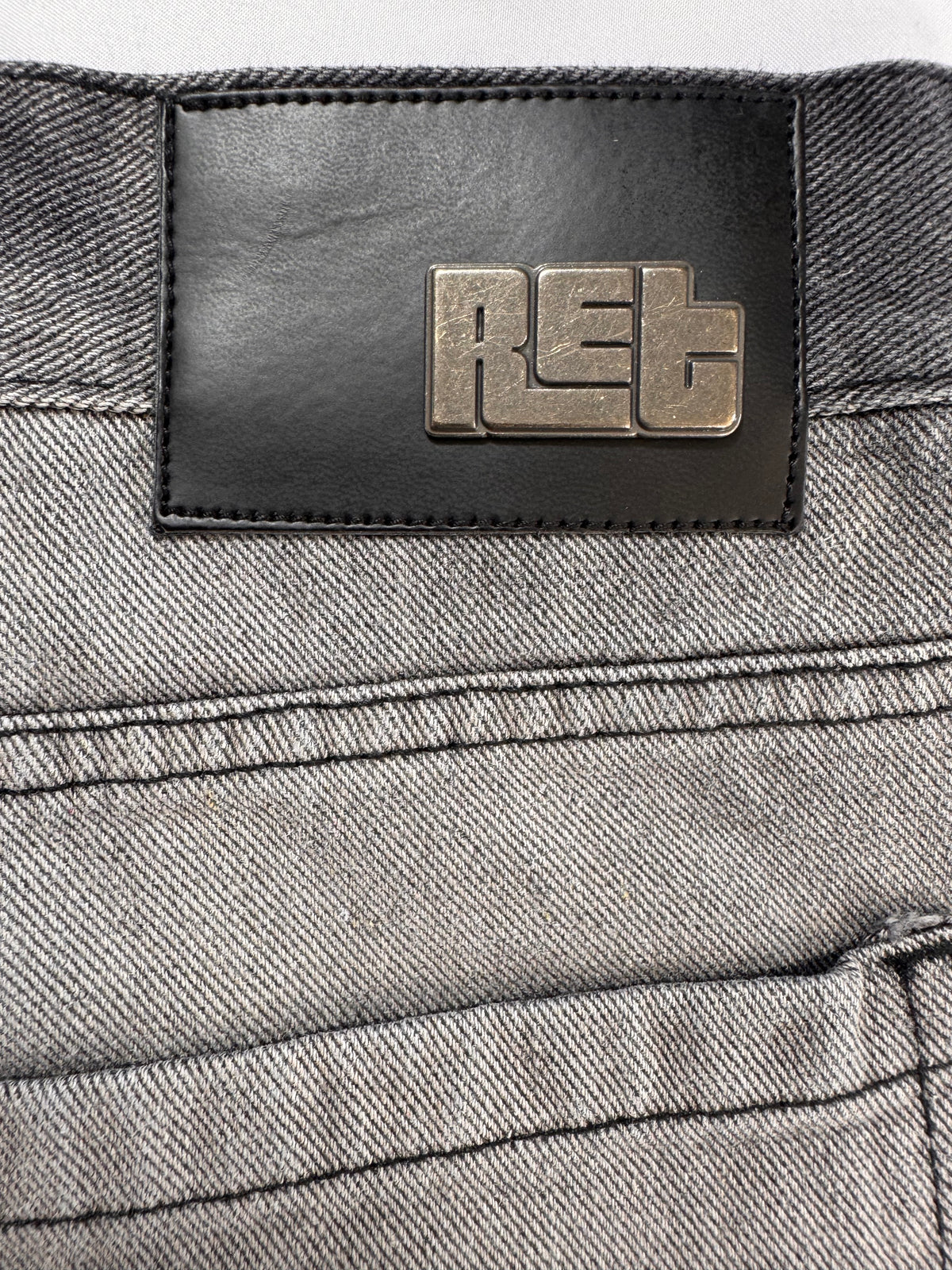 JORTS GRIS DEGRADE